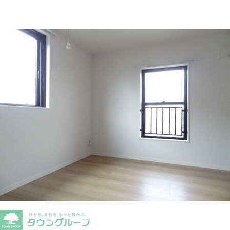 ウェルスクエアイズム奥沢の物件内観写真